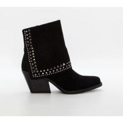 Duffy Short Boots  w. Studs...