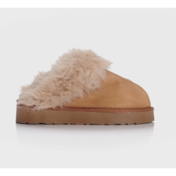 Marta Du Château Emmanuelle...