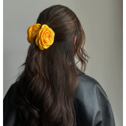 Pico Small Satin Rose Claw CL46 Latte