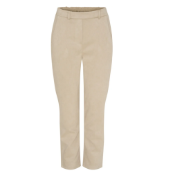 Marta Du Château Annelise...