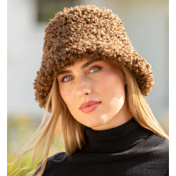 trofe´ Fluffy Bucket Hat...